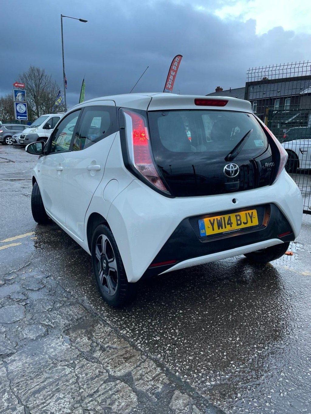 Used Toyota AYGO 2014 for sale - 76286163: Photo 6