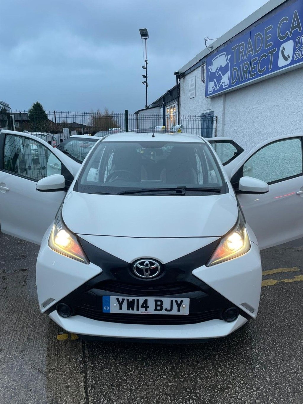 Used Toyota AYGO 2014 for sale - 76286163: Photo 9