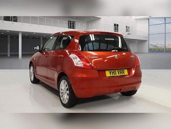 Used Suzuki Swift 2011 for sale - 76570414: Photo