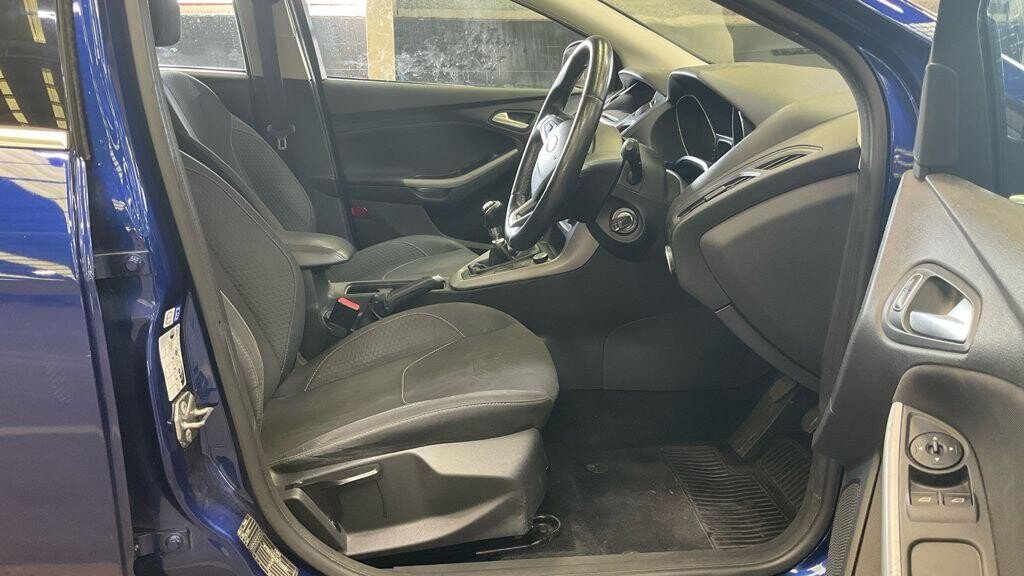Used Ford Focus 2015 for sale - 78181167: Photo 9