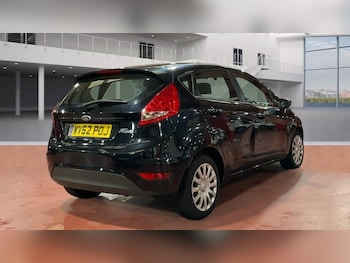 Used Ford Fiesta 2012 for sale - 76536057: Photo