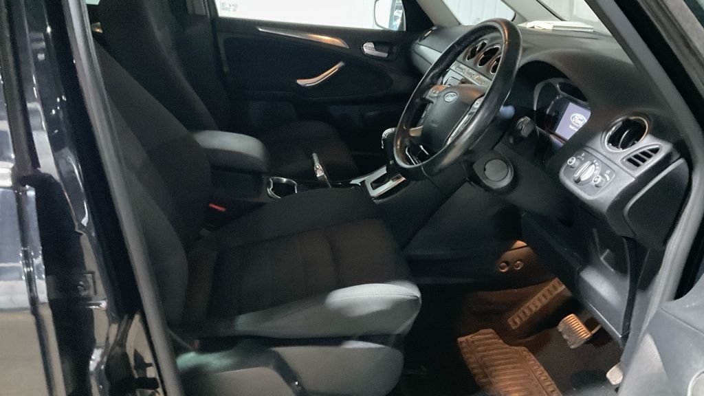 Used Ford Galaxy 2010 for sale - 77655497: Photo 9