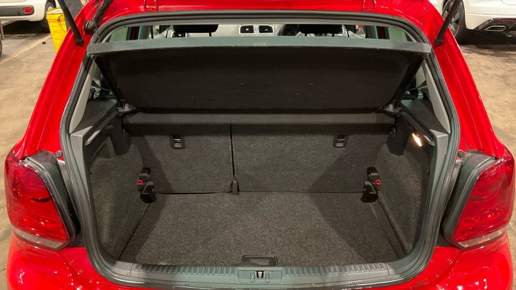 Used Volkswagen Polo 2012 for sale - 77053589: Photo 11