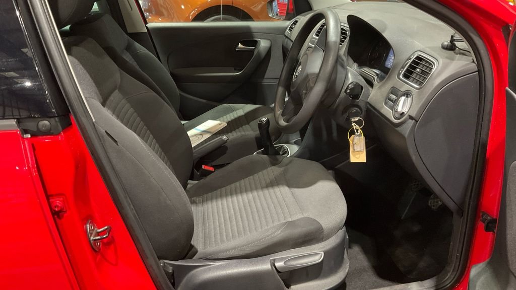 Used Volkswagen Polo 2012 for sale - 77053589: Photo 9