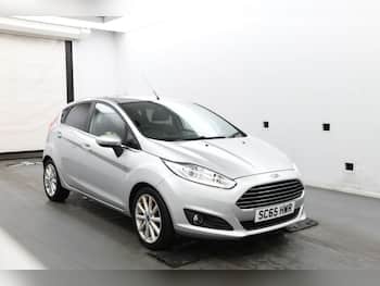 Used Ford Fiesta 2015 for sale - 79768895: Photo