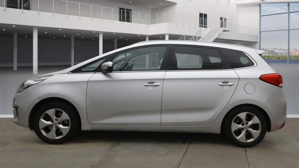 Used Kia Carens 2014 for sale - 76867653: Photo 6