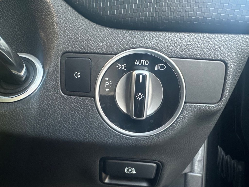 Used Mercedes-Benz A-Class 2014 for sale - 76430302: Photo 17