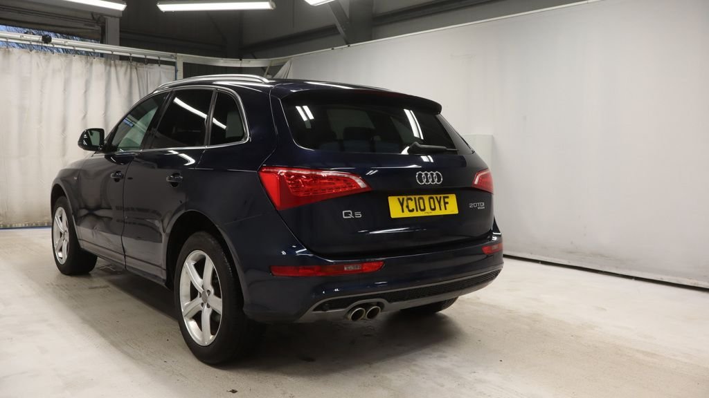 Used Audi Q5 2010 for sale - 77053649: Photo 4