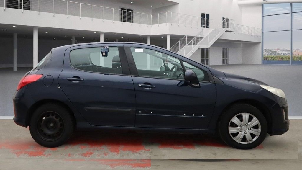 Used Peugeot 308 2009 for sale - 77719870: Photo 11