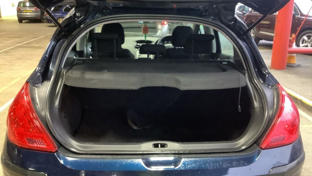 Used Peugeot 308 2009 for sale - 77719870: Photo 13