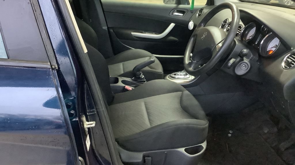 Used Peugeot 308 2009 for sale - 77719870: Photo 15