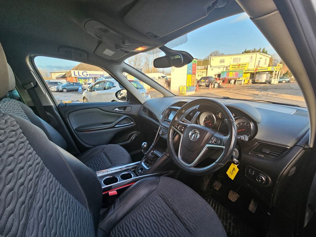 Used Vauxhall Zafira Tourer 2013 for sale - 76867655: Photo 17