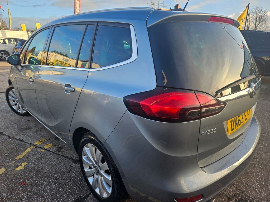 Used Vauxhall Zafira Tourer 2013 for sale - 76867655: Photo 6
