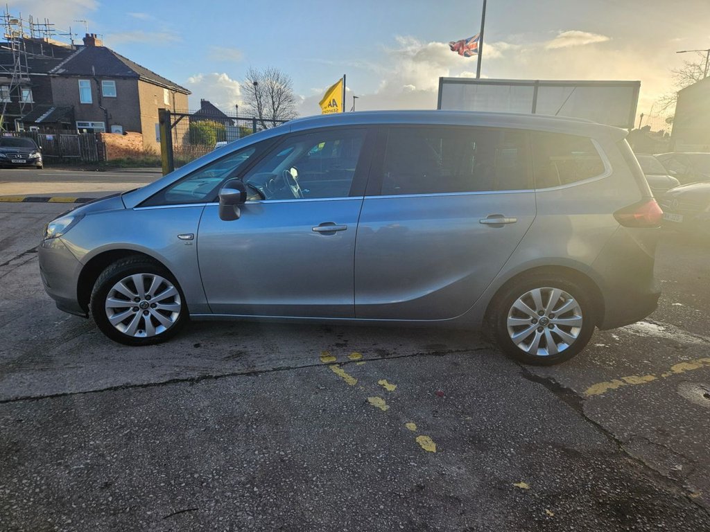 Used Vauxhall Zafira Tourer 2013 for sale - 76867655: Photo 7