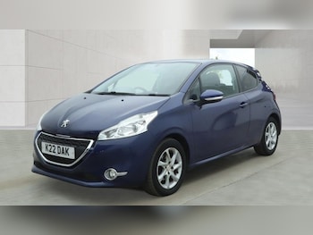 Used Peugeot 208 2014 for sale - 78181560: Photo