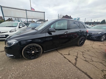 Used Mercedes-Benz B Class 2014 for sale - 77369269: Photo