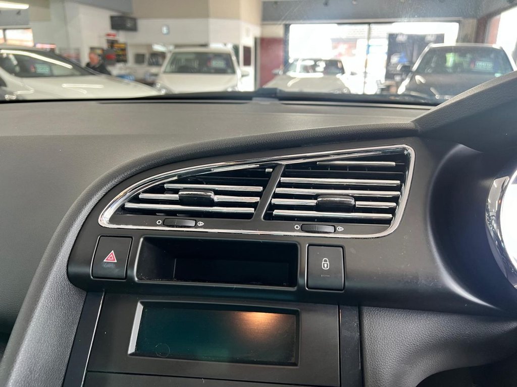 Used Peugeot 3008 2015 for sale - 76406266: Photo 34