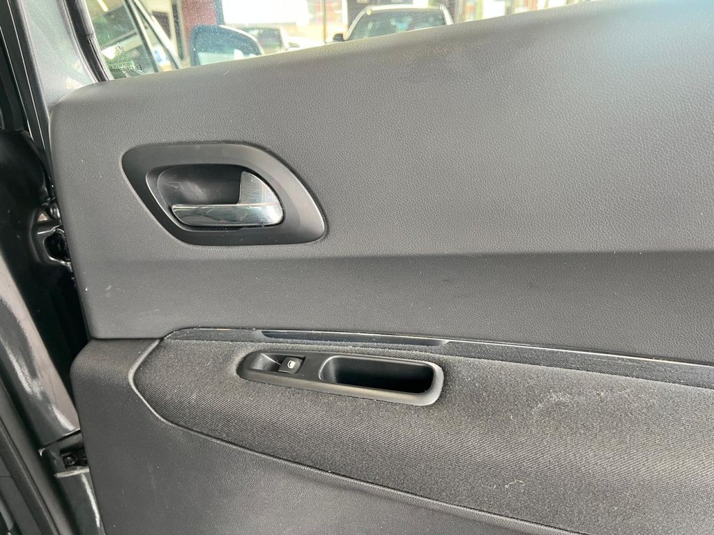 Used Peugeot 3008 2015 for sale - 76406266: Photo 41