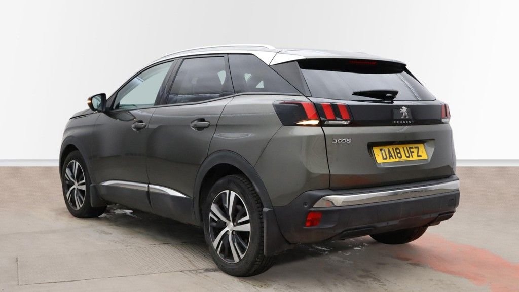 Used Peugeot 3008 2018 for sale - 77236624: Photo 4
