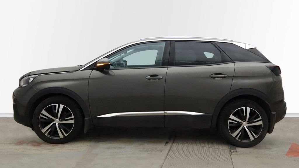 Used Peugeot 3008 2018 for sale - 77236624: Photo 5