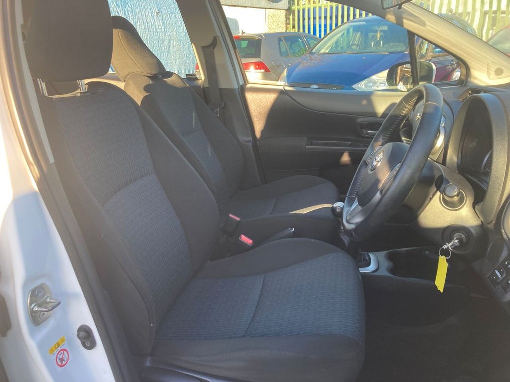 Used Toyota Yaris 2013 for sale - 76604827: Photo 17