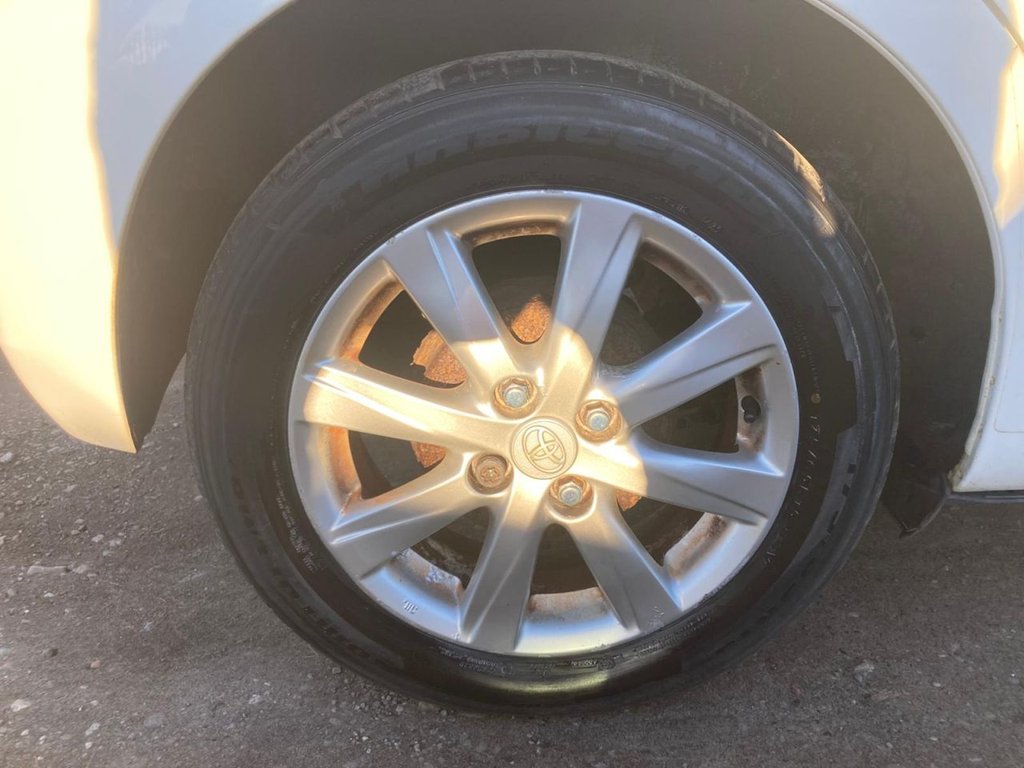 Used Toyota Yaris 2013 for sale - 76604827: Photo 36