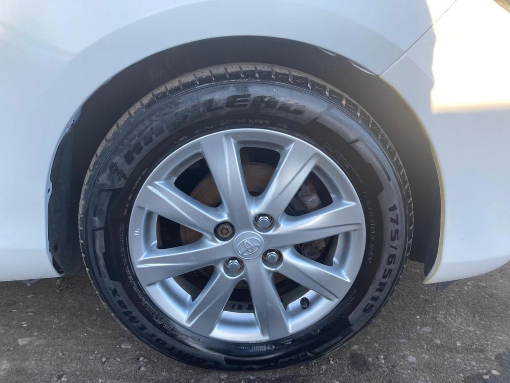 Used Toyota Yaris 2013 for sale - 76604827: Photo 37