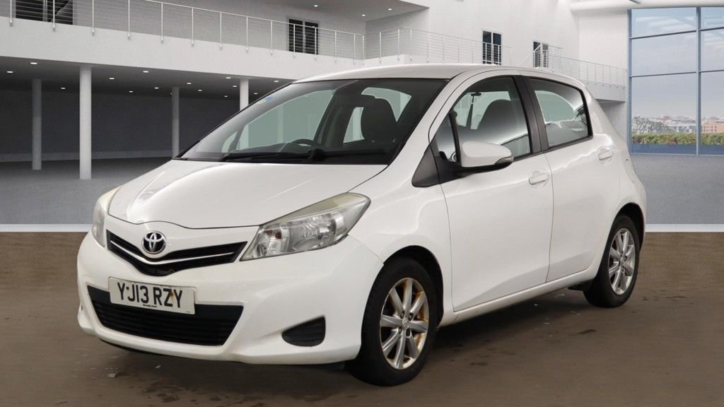 Used Toyota Yaris 2013 for sale - 76604827: Photo 6