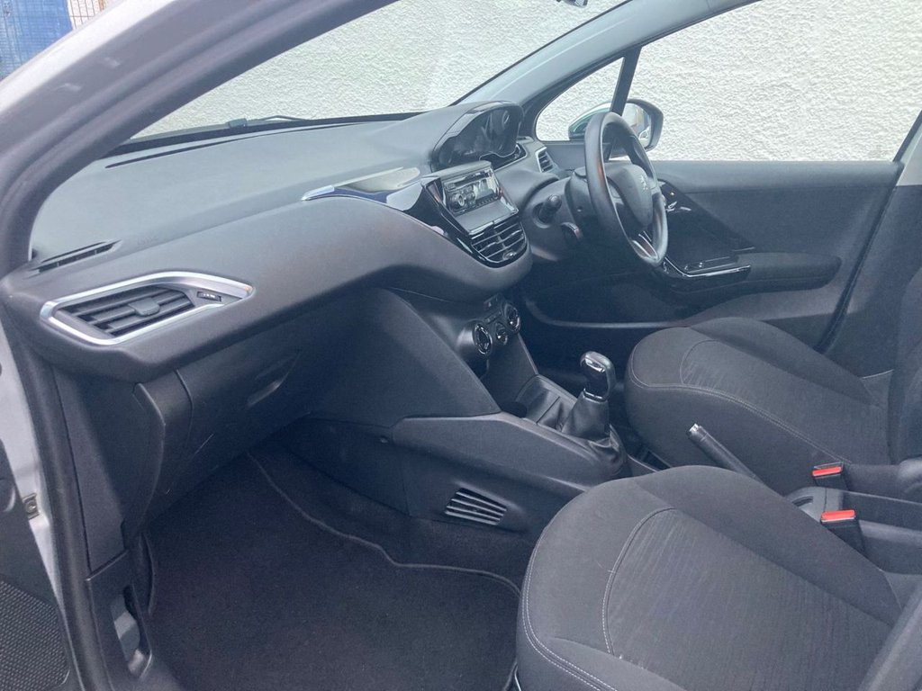 Used Peugeot 208 2012 for sale - 77582917: Photo 10