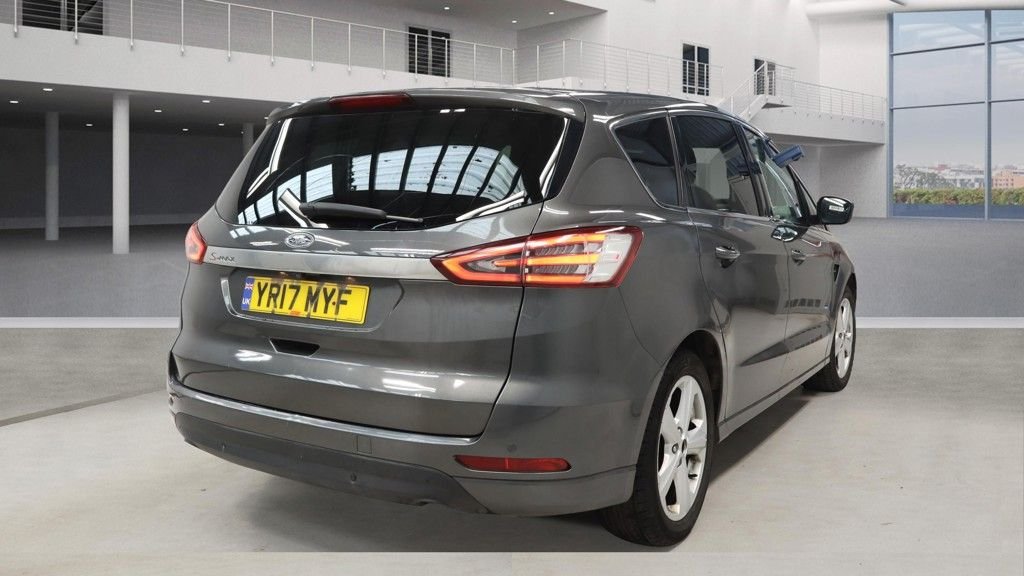 Used Ford S-Max 2017 for sale - 76406287: Photo 3