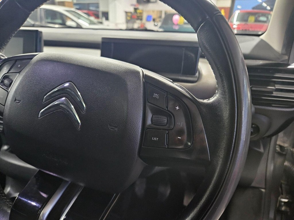 Used Citroen C4 Cactus 2016 for sale - 76406221: Photo 12