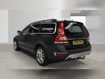Used Volvo XC70 2015 for sale - 79394625: Photo