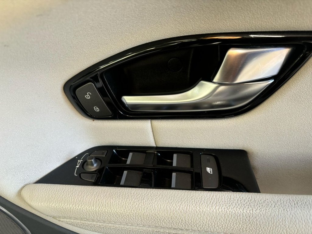 Used Land Rover Range Rover Evoque 2016 for sale - 76406288: Photo 10