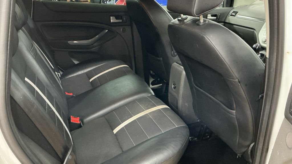 Used Ford Kuga 2010 for sale - 77720358: Photo 14