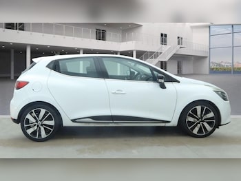 Used Renault Clio 2015 for sale - 77370072: Photo