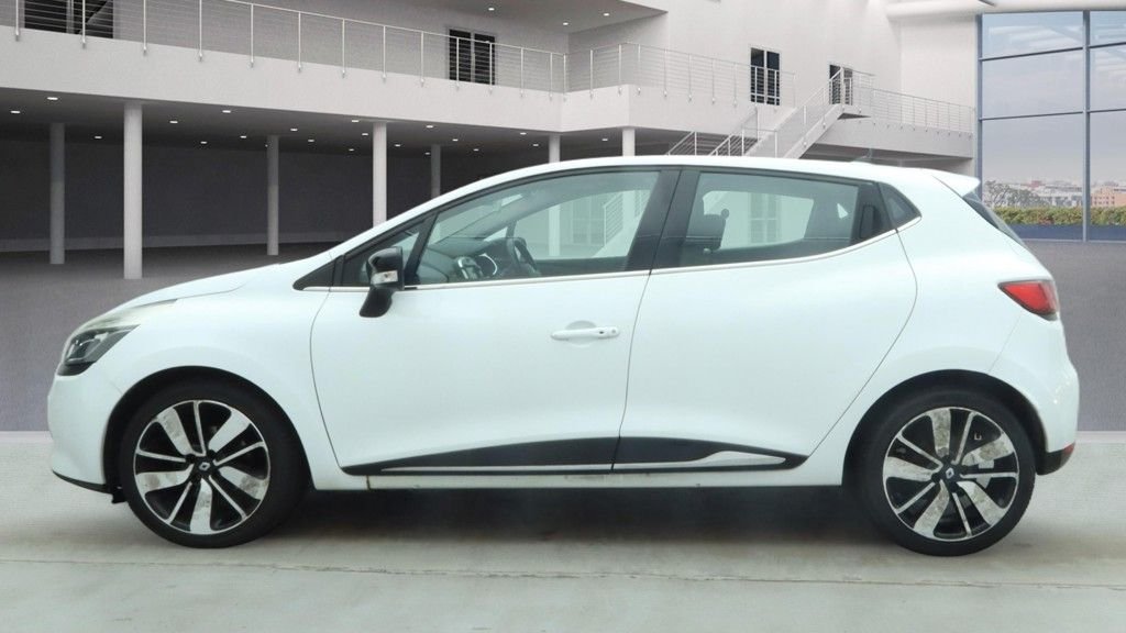 Used Renault Clio 2015 for sale - 77370072: Photo 5