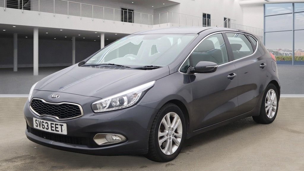 Used Kia Ceed 2014 for sale - 76570165: Photo 2