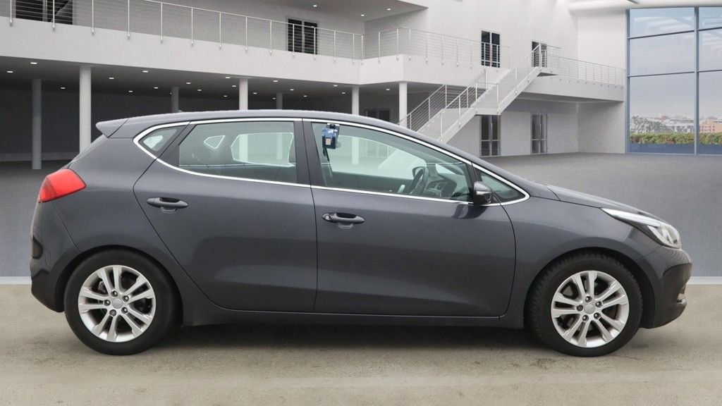 Used Kia Ceed 2014 for sale - 76570165: Photo 5