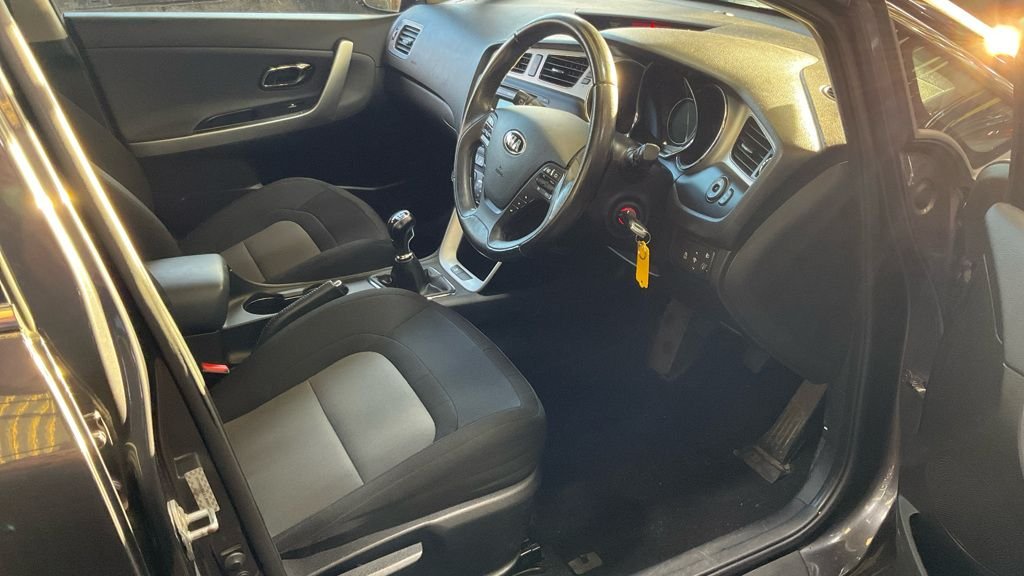 Used Kia Ceed 2014 for sale - 76570165: Photo 7