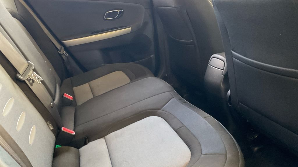 Used Kia Ceed 2014 for sale - 76570165: Photo 8