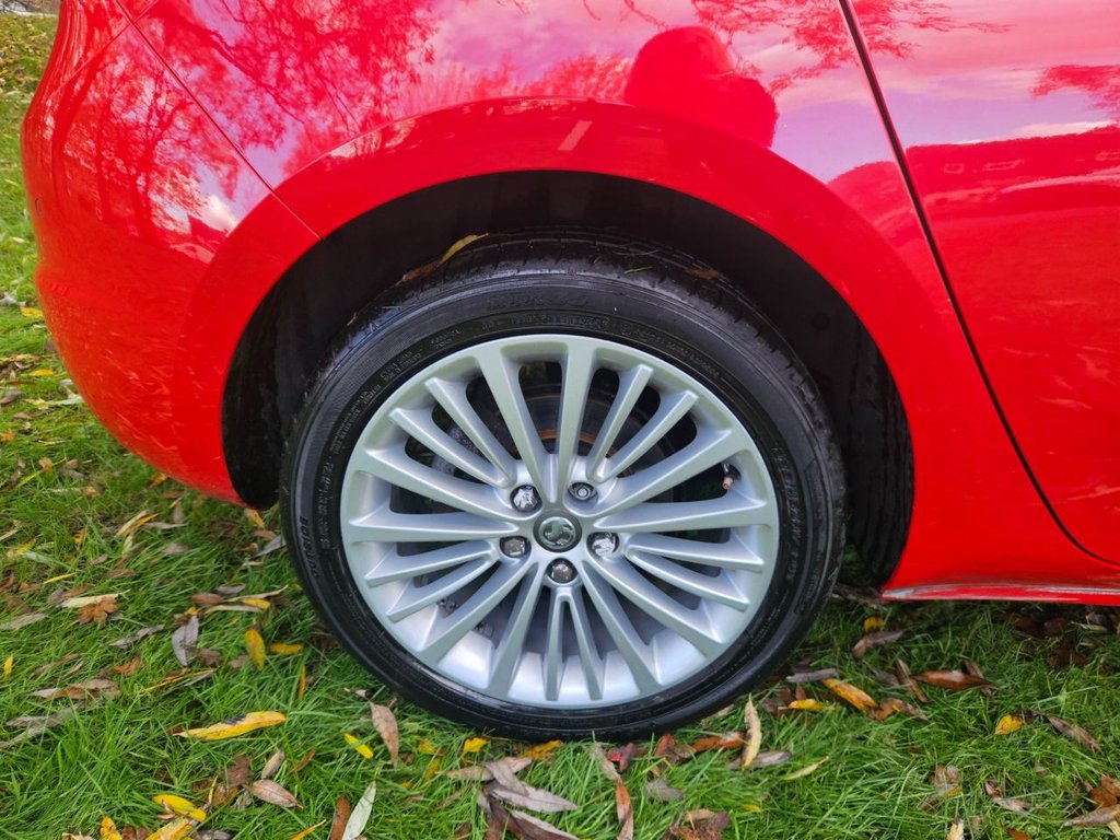 Used Vauxhall Astra 2018 for sale - 76429620: Photo 18