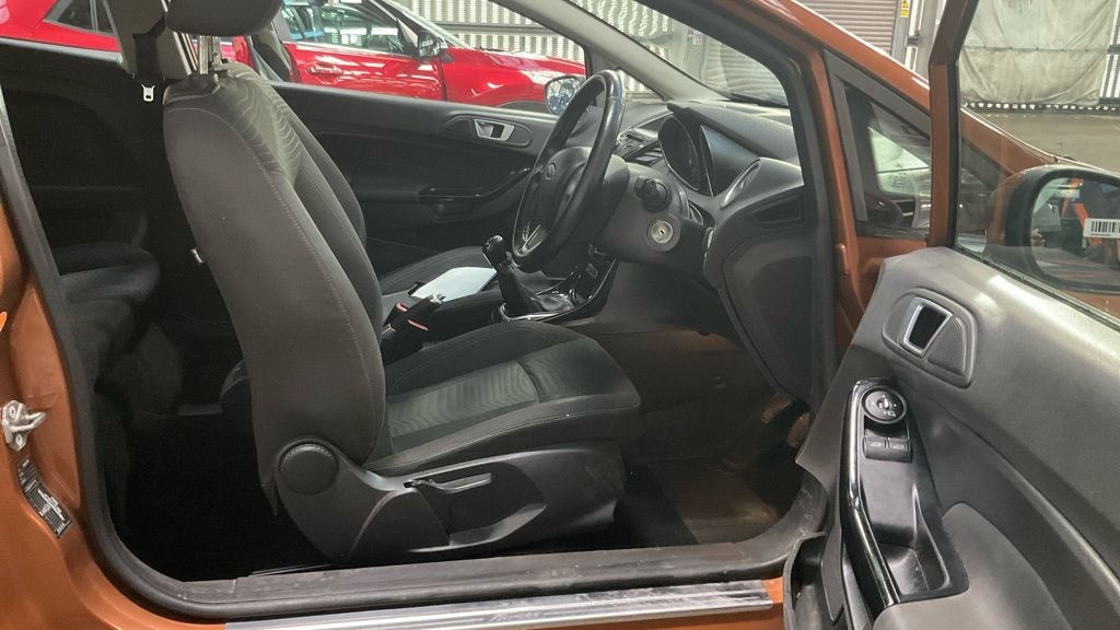 Used Ford Fiesta 2013 for sale - 76520651: Photo 9