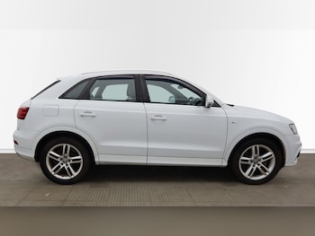 Used Audi Q3 2013 for sale - 77053629: Photo