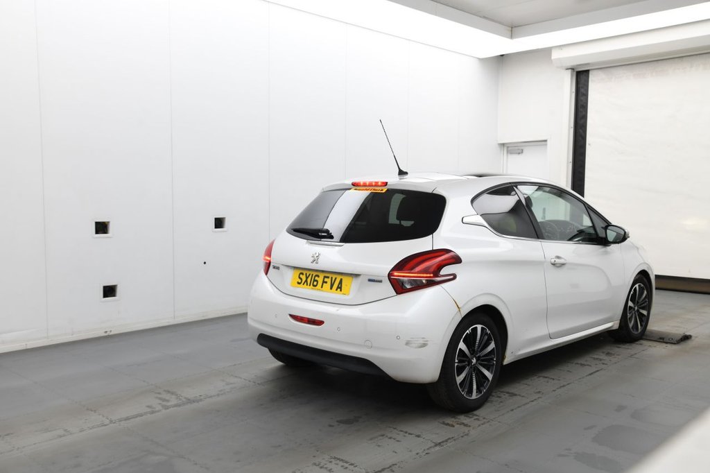 Used Peugeot 208 2016 for sale - 78212781: Photo 3