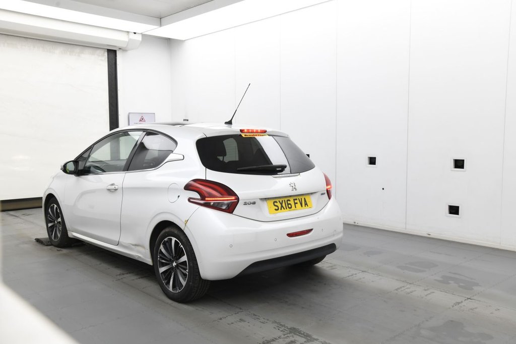 Used Peugeot 208 2016 for sale - 78212781: Photo 4