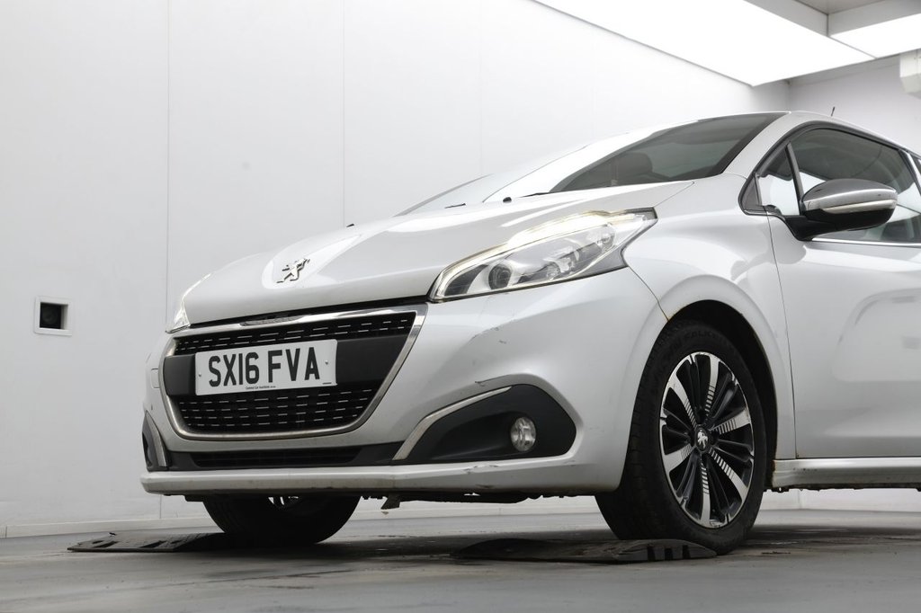Used Peugeot 208 2016 for sale - 78212781: Photo 8