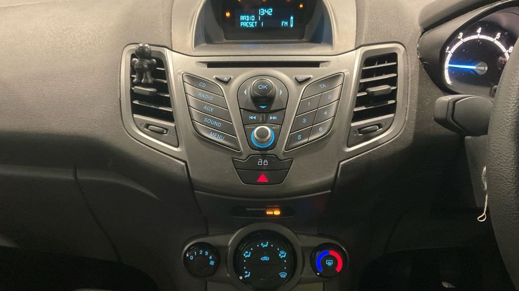 Used Ford Fiesta 2014 for sale - 77394623: Photo 8