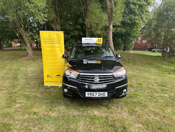 2018 (67) - 2.2D EX Euro 6 5dr