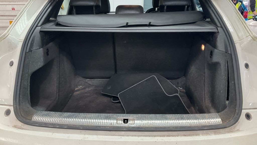 Used Audi Q3 2012 for sale - 77967685: Photo 9