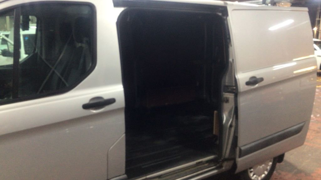 Used Ford Transit Custom 2013 for sale - 76841423: Photo 11